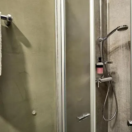 克罗蒂维格普拉斯酒店 酒店 科隆